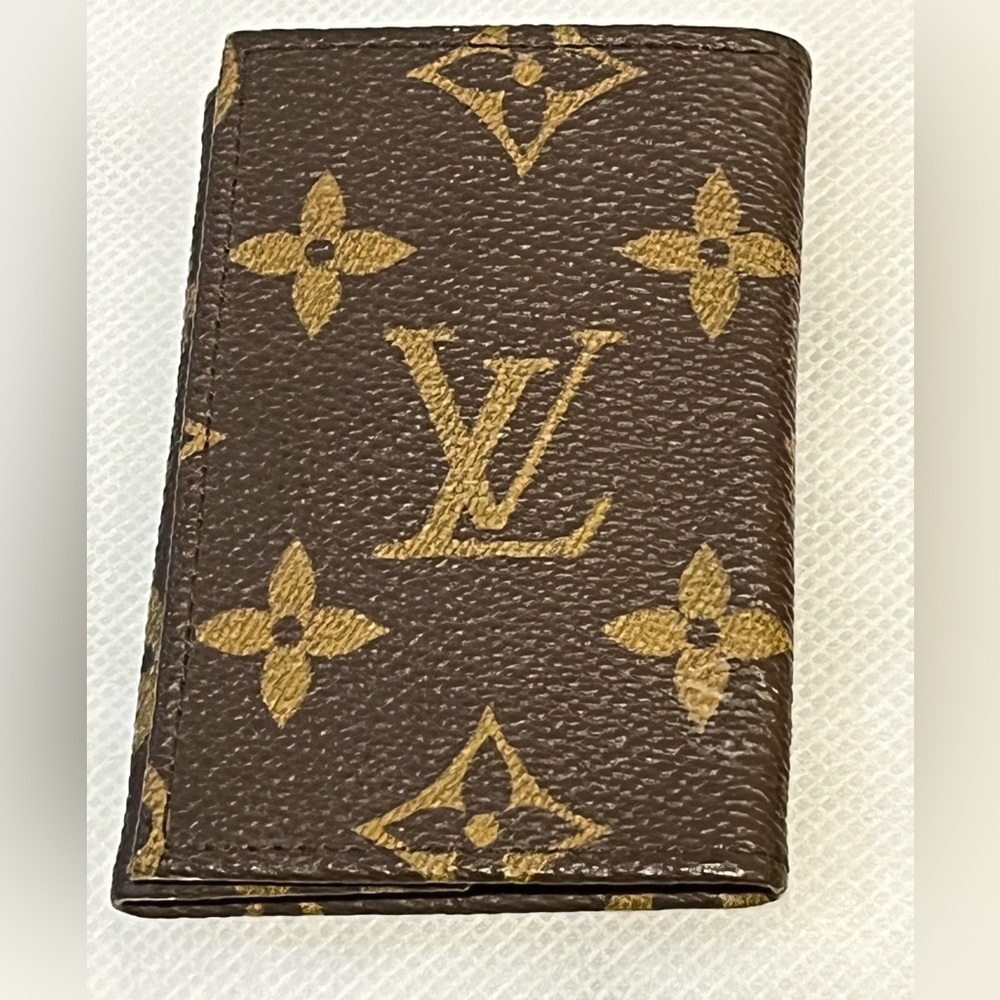 Louis Vuitton 6 Ring Key Case/ Key Holder Monogram 1970’s Saks 5th Avenue New